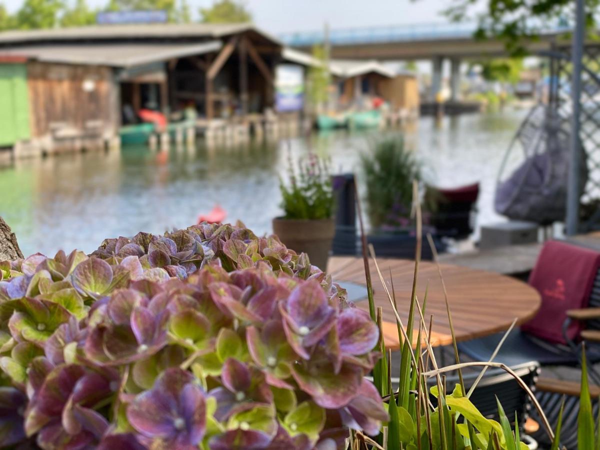 Hotel & Restaurant Fackelgarten Plau Am See Exteriör bild
