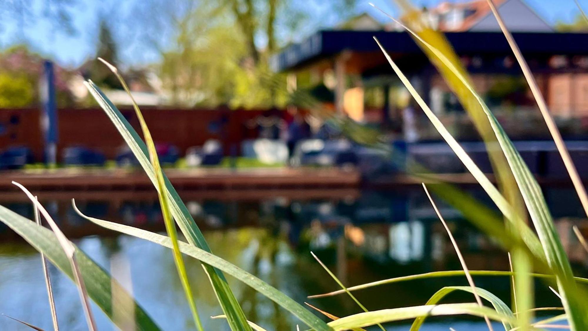 Hotel & Restaurant Fackelgarten Plau Am See Exteriör bild